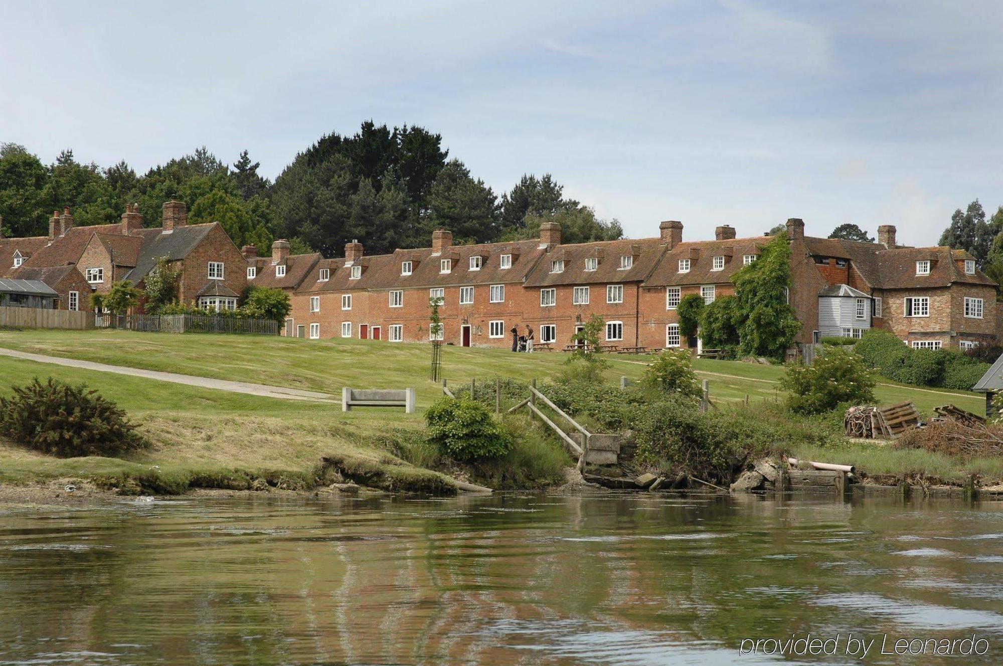 Master Builder'S House Hotel Beaulieu Bagian luar foto